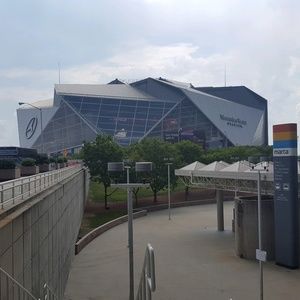 Meet your Posher, Chuck